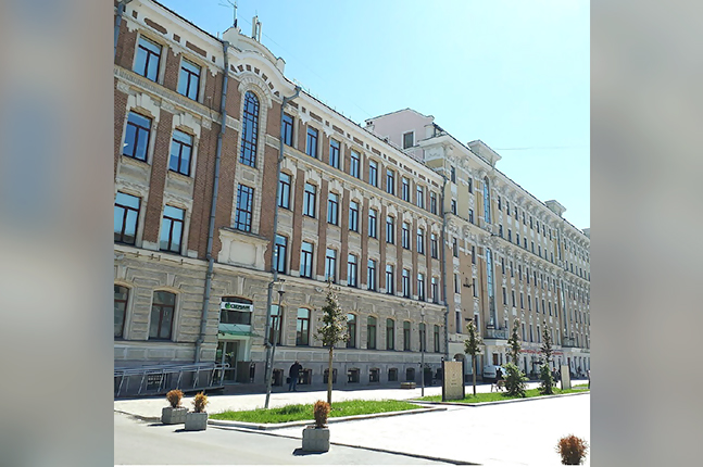 Аренда особняка в Москве. Возле метро Смоленская, Парк культуры. Москва г, Смоленский б-р, д 4. Площадь: 2442.00 кв.м. Цена: 10 175 081 руб