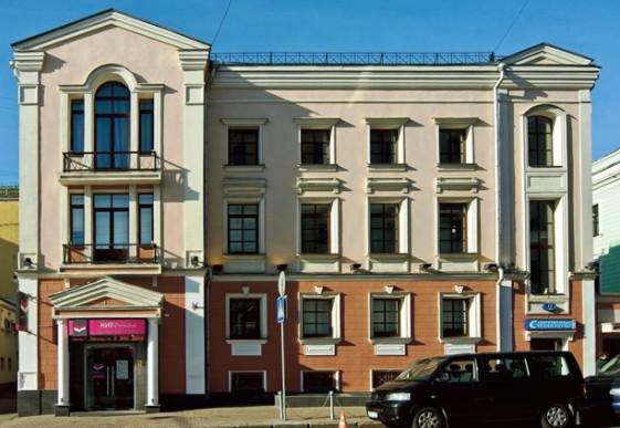 Продажа особняка в Москве. Возле метро Арбатская (голубая). Москва г, Никитская Б. ул, д 17 стр. 2. Площадь: 2125.00 кв.м. Цена: 1 250 000 000 руб
