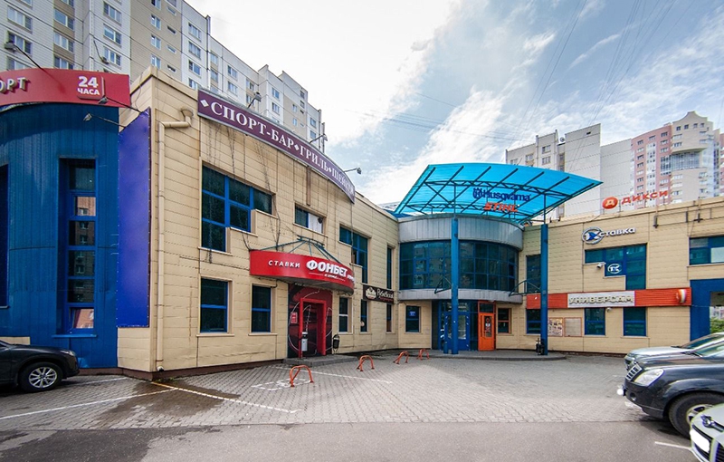 Продажа торговой площади. Возле метро Речной вокзал. Химки г, Молодежная ул, д 3 А. Площадь: 731.00 кв.м. Цена: 42 000 000 руб