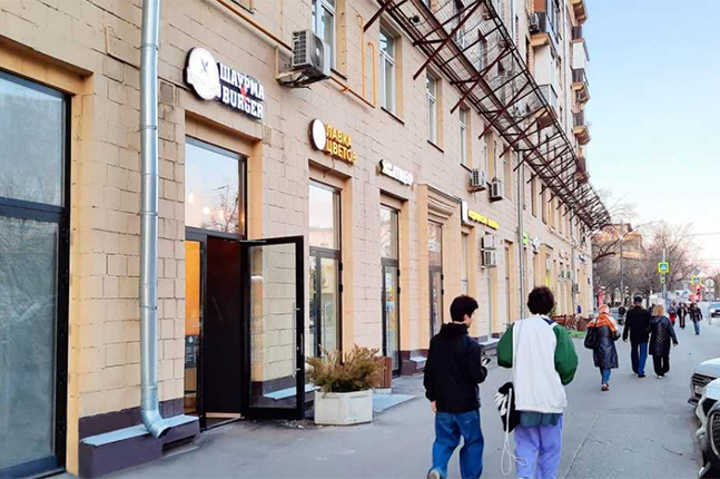 Продажа торговой площади в Москве, в жилом доме. Возле метро Семёновская. Москва г, Щербаковская ул, д 35. Площадь: 94.60 кв.м. Цена: 74 500 000 руб