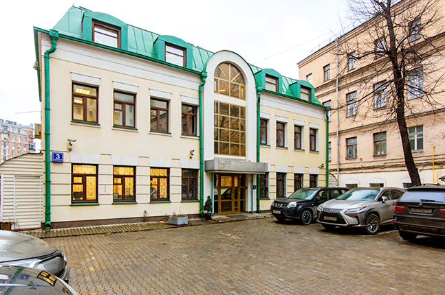 Продажа особняка в Москве. Возле метро Курская. Москва г, Казакова ул, д 3 стр. 2. Площадь: 506.50 кв.м. Цена: 220 000 000 руб