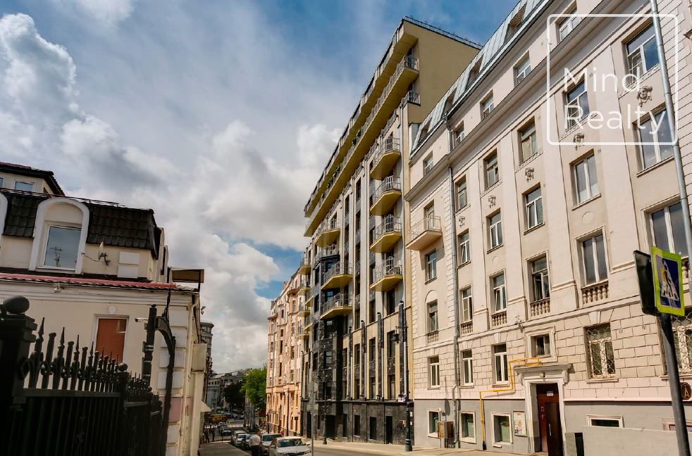 Продажа 4-комнатной элитной квартиры в ЖК Zvonarsky Deluxe. площадь 169.00м2. цена: 111 000 000 руб