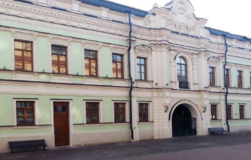 Продажа торговой площади в Москве, в жилом доме. Возле метро Арбатская. Москва г, Арбат ул, д 39. Площадь: 446.60 кв.м