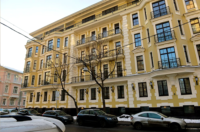 Аренда помещения свободного назначения в Москве, в жилом доме. Возле метро Арбатская. Москва, Сивцев Вражек пер, д 3. Площадь: 195.00 кв.м. Цена: 500 000 руб