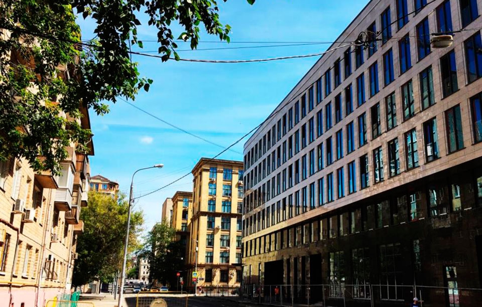Аренда ПСН в Москве, в жилом доме. Возле метро Маяковская. Москва г, Садовая Б. ул, д 5. Площадь: 500.00 кв.м. Цена: 2 200 000 руб