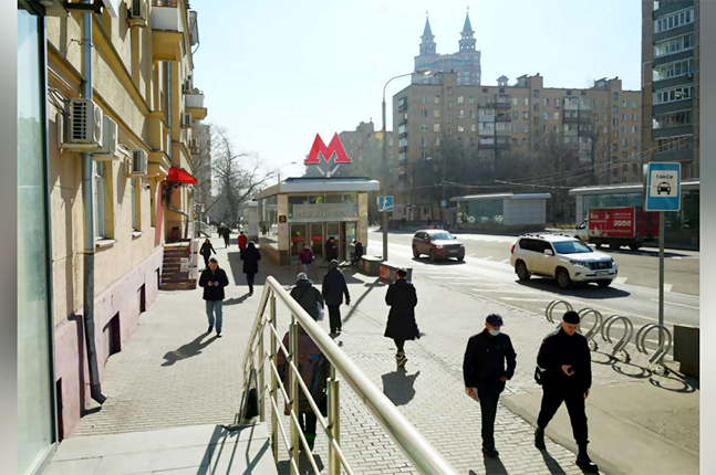 Продажа торговой площади в Москве, в жилом доме. Возле метро Октябрьское поле. Москва г, Маршала Бирюзова ул, д 12. Площадь: 77.60 кв.м. Цена: 68 500 000 руб