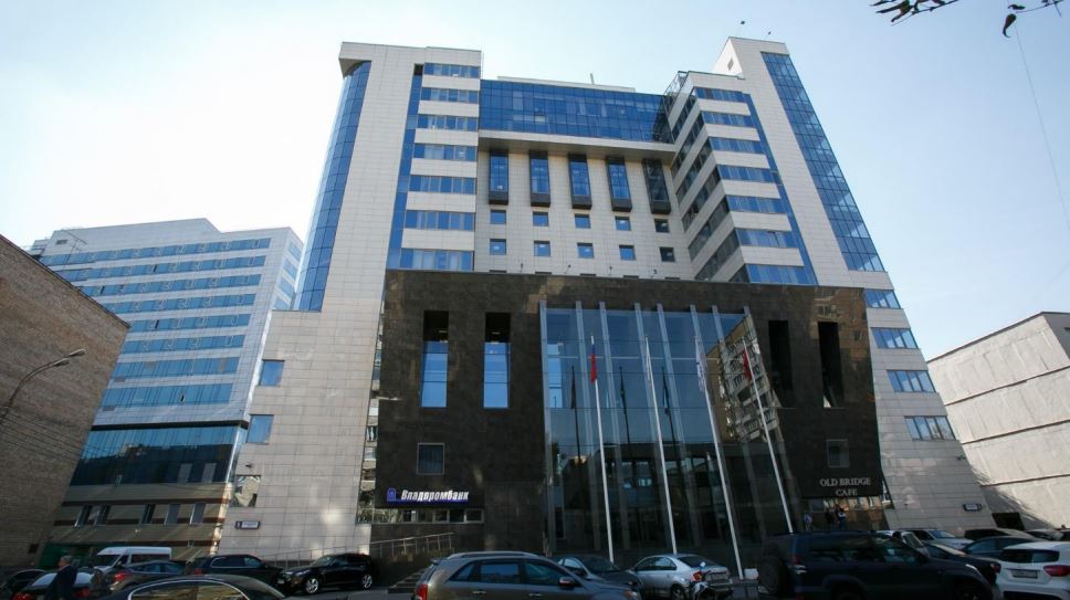 Аренда офиса в Москве. Возле метро Киевская. Москва, Брянская ул, д 5. Площадь: 477.00 кв.м. Цена: 1 192 500 руб