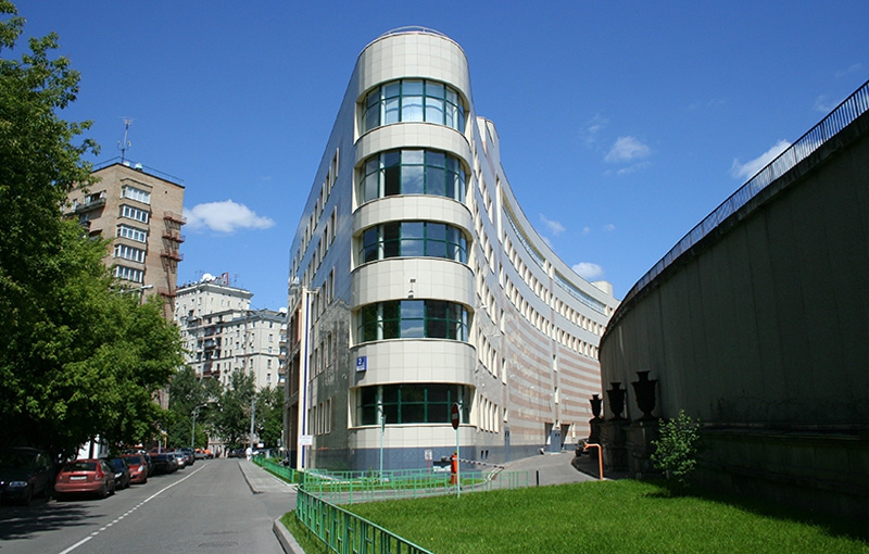 Аренда офиса в Москве, в БЦ Бородинская Панорама. Возле метро Киевская. Москва г, Бородинская 1-я ул, д 2А. Площадь: 958.00 кв.м. Цена: 2 938 666 руб