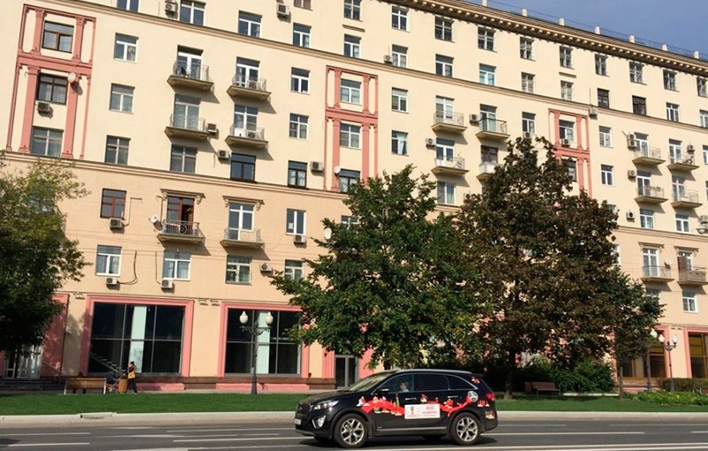 Продажа торговой площади в Москве, в жилом доме. Возле метро Фрунзенская. Москва г, Фрунзенская наб, д 54. Площадь: 352.00 кв.м. Цена: 133 760 000 руб