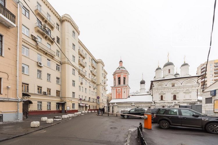 Продажа 6-комнатной элитной квартиры. площадь 115.00м2. цена: 60 000 000 руб