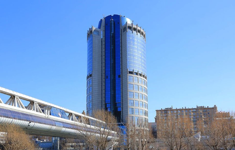 Аренда офиса в Москве, в БЦ Башня 2000. Возле метро Выставочная. Москва г, Тараса Шевченко наб, д 23А. Площадь: 217.00 кв.м. Цена: 564 200 руб