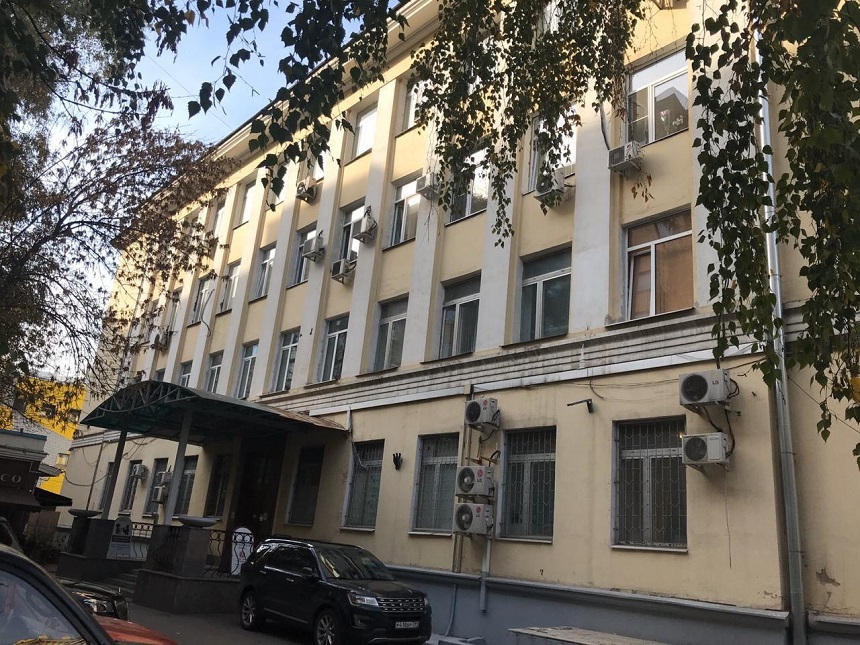 Продажа особняка в Москве. Возле метро Смоленская. Москва г, Ружейный пер, д 6 стр. 1. Площадь: 3700.00 кв.м. Цена: 1 150 000 000 руб