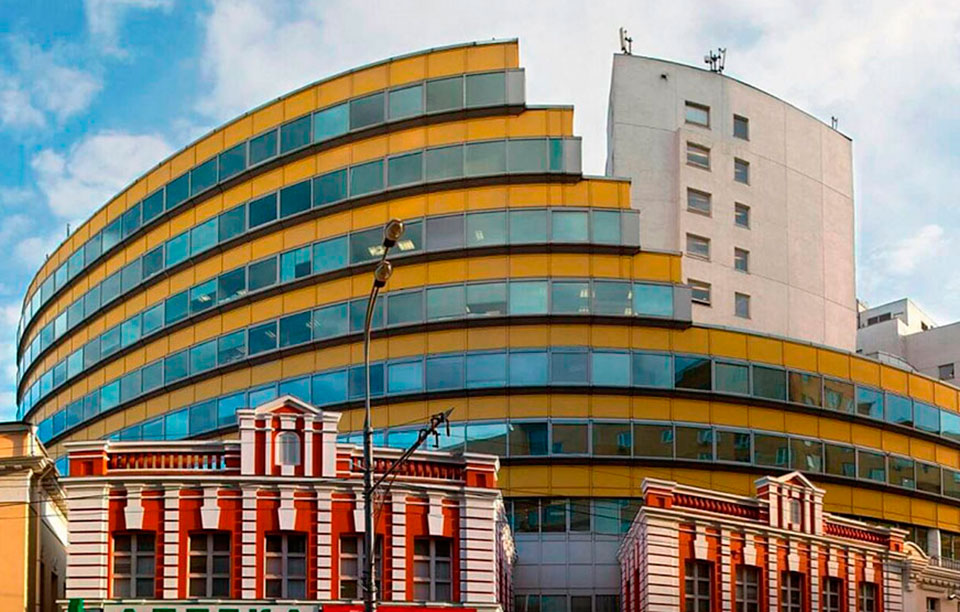 Аренда офиса в Москве, в БЦ Мосэнка IV Парк Тауэрс. Возле метро Марксистская. Москва г, Таганская ул, д 17-23. Площадь: 103.00 кв.м. Цена: $ 4 291 666