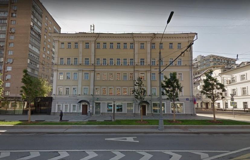 Продажа особняка в Москве. Возле метро Полянка. Москва г, Якиманка Б. ул, д 21. Площадь: 1459.00 кв.м. Цена: 449 999 400 руб