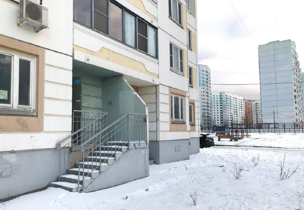 Продажа торговой площади в Москве, в жилом доме. Возле метро Аннино. Москва г, Маршала Савицкого ул, д 18 корп. 2. Площадь: 180.10 кв.м. Цена: 12 607 000 руб