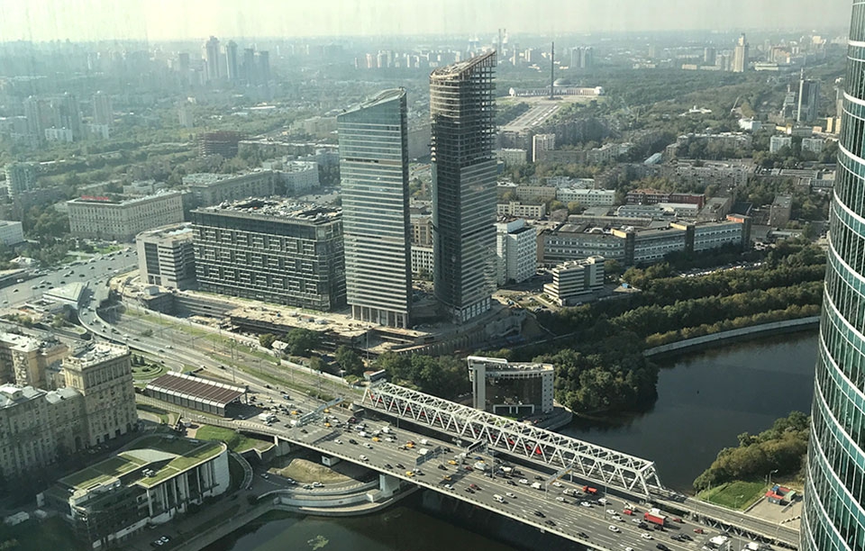 Аренда офиса в Москве, в БЦ Башня Город Столиц. Возле метро Выставочная. Москва г, Пресненская наб, д 8 с1. Площадь: 110.00 кв.м. Цена: 350 000 руб