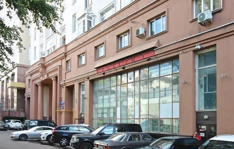 Продажа торговой площади в Москве, в жилом доме. Возле метро Бауманская. Москва г, Спартаковская ул, д 6 с1. Площадь: 155.20 кв.м. Цена: 30 000 000 руб