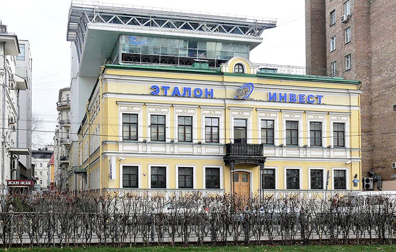 Аренда особняка в Москве. Возле метро Цветной бульвар. Москва г, Цветной б-р, д 22 стр. 1. Площадь: 1335.00 кв.м. Цена: 3 893 800 руб
