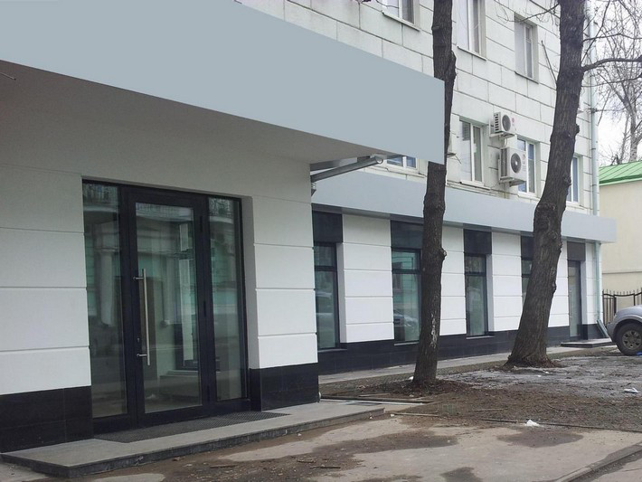 Аренда торговой площади в Москве. Возле метро Добрынинская. Москва, Полянка Б. ул, д 51А/9. Площадь: 139.40 кв.м. Цена: 640 000 руб