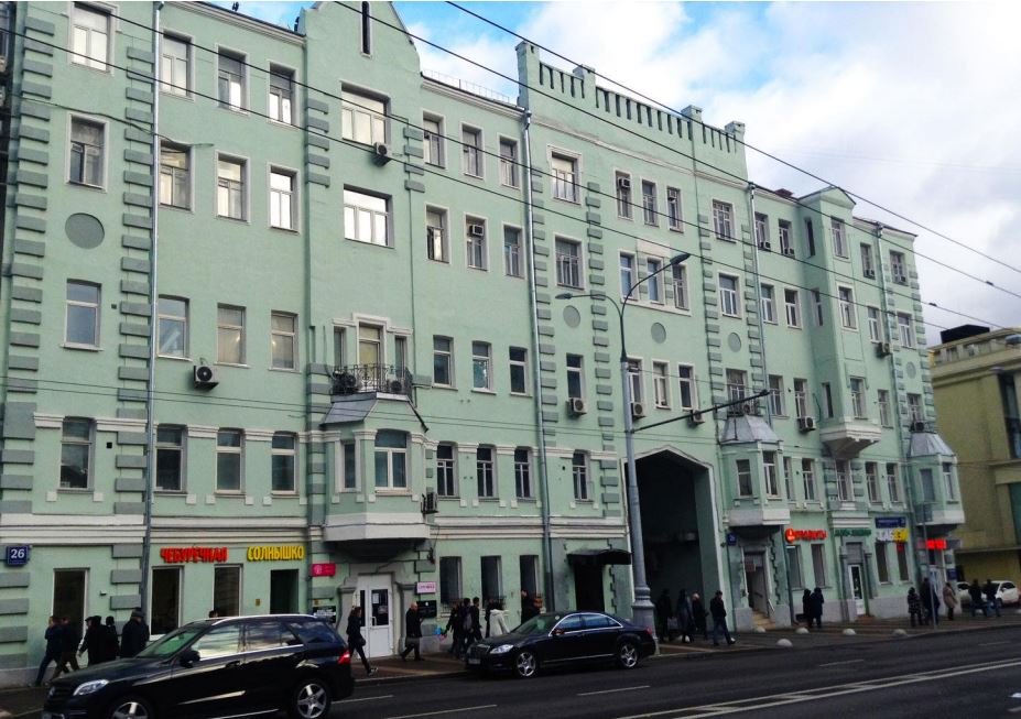 Аренда торговой площади в Москве. Возле метро Менделеевская. Москва, Новослободская ул, д 26. Площадь: 95.00 кв.м. Цена: 650 000 руб