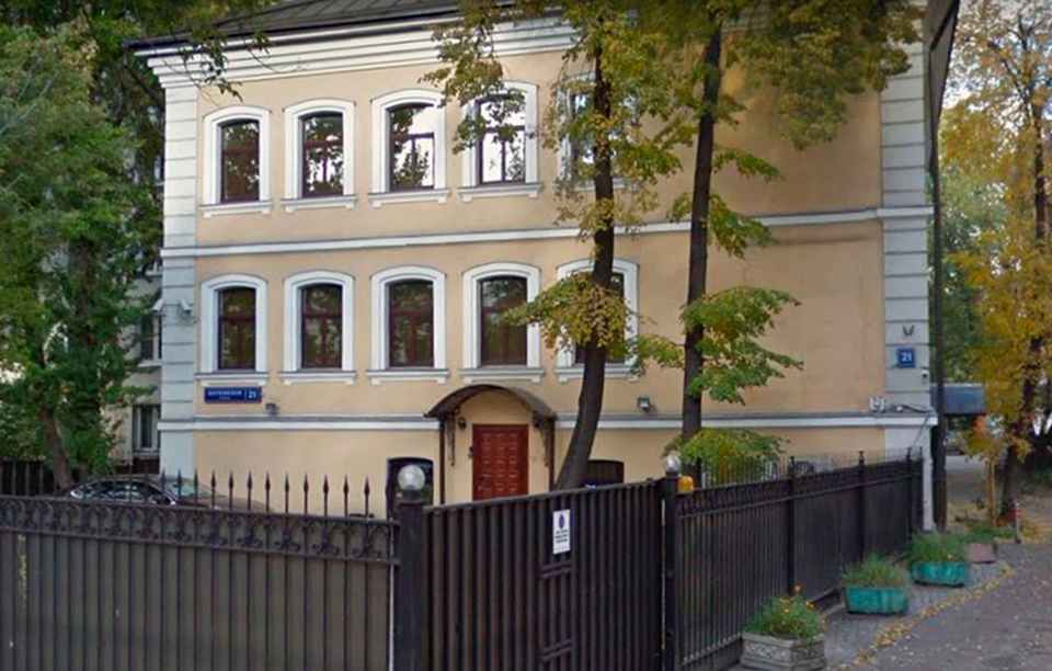 Продажа арендного бизнеса в Москве. Возле метро Бауманская. Москва г, Бауманская ул, д 21. Площадь: 879.00 кв.м. Цена: 200 000 000 руб