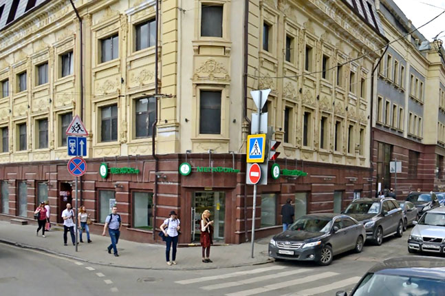Аренда торговой площади в Москве. Возле метро Китай-город. Москва, Лубянский проезд, д 27к1с1. Площадь: 109.70 кв.м. Цена: 1 000 000 руб