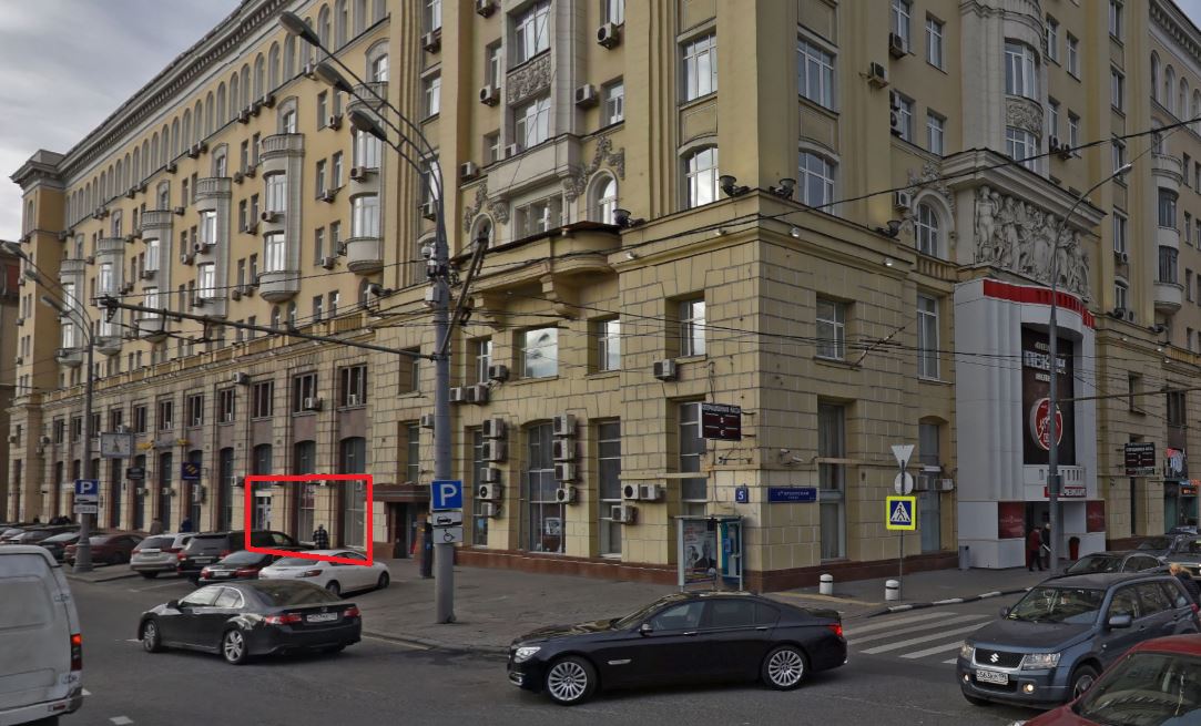 Аренда торговой площади в Москве. Возле метро Маяковская. Москва, Садовая Б. ул, д 5. Площадь: 192.10 кв.м. Цена: 900 000 руб