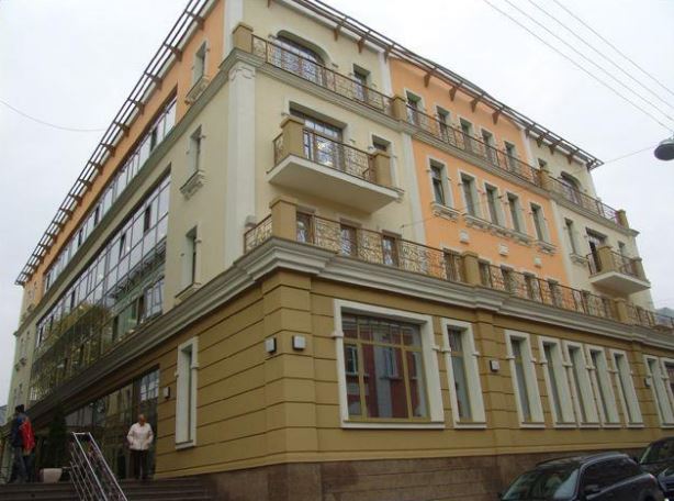 Аренда офиса в Москве. Возле метро Китай-город. Москва, Подкопаевский пер, д 4. Площадь: 191.50 кв.м. Цена: 574 500 руб