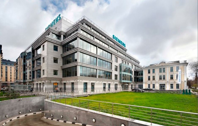 Аренда офиса в Москве, в БЦ БЦ Siemens. Возле метро Новокузнецкая. Москва г, Татарская Б. ул, д 9. Площадь: 748.00 кв.м. Цена: 2 730 200 руб