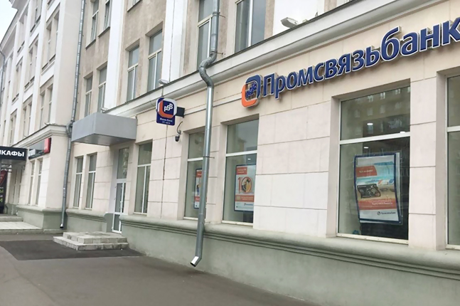 Аренда помещения свободного назначения в Москве. Возле метро Сокол. Москва, Ленинградский пр-кт, д 80к21. Площадь: 425.00 кв.м. Цена: 777 000 руб