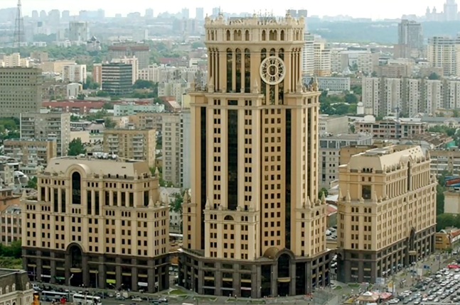 Аренда офиса в Москве, в БЦ Павелецкая Плаза. Возле метро Павелецкая. Москва г, Павелецкая пл, д 2 с2. Площадь: 886.00 кв.м. Цена: 3 839 400 руб