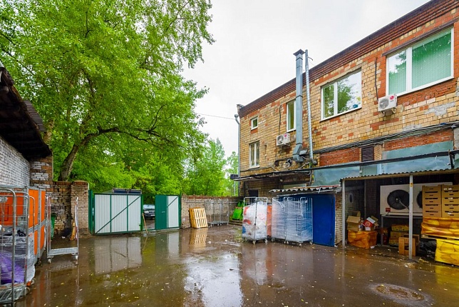 Продажа торговой площади в Москве. Возле метро Филёвский парк. Москва г, Минская ул, д 5. Площадь: 463.10 кв.м. Цена: 110 000 000 руб